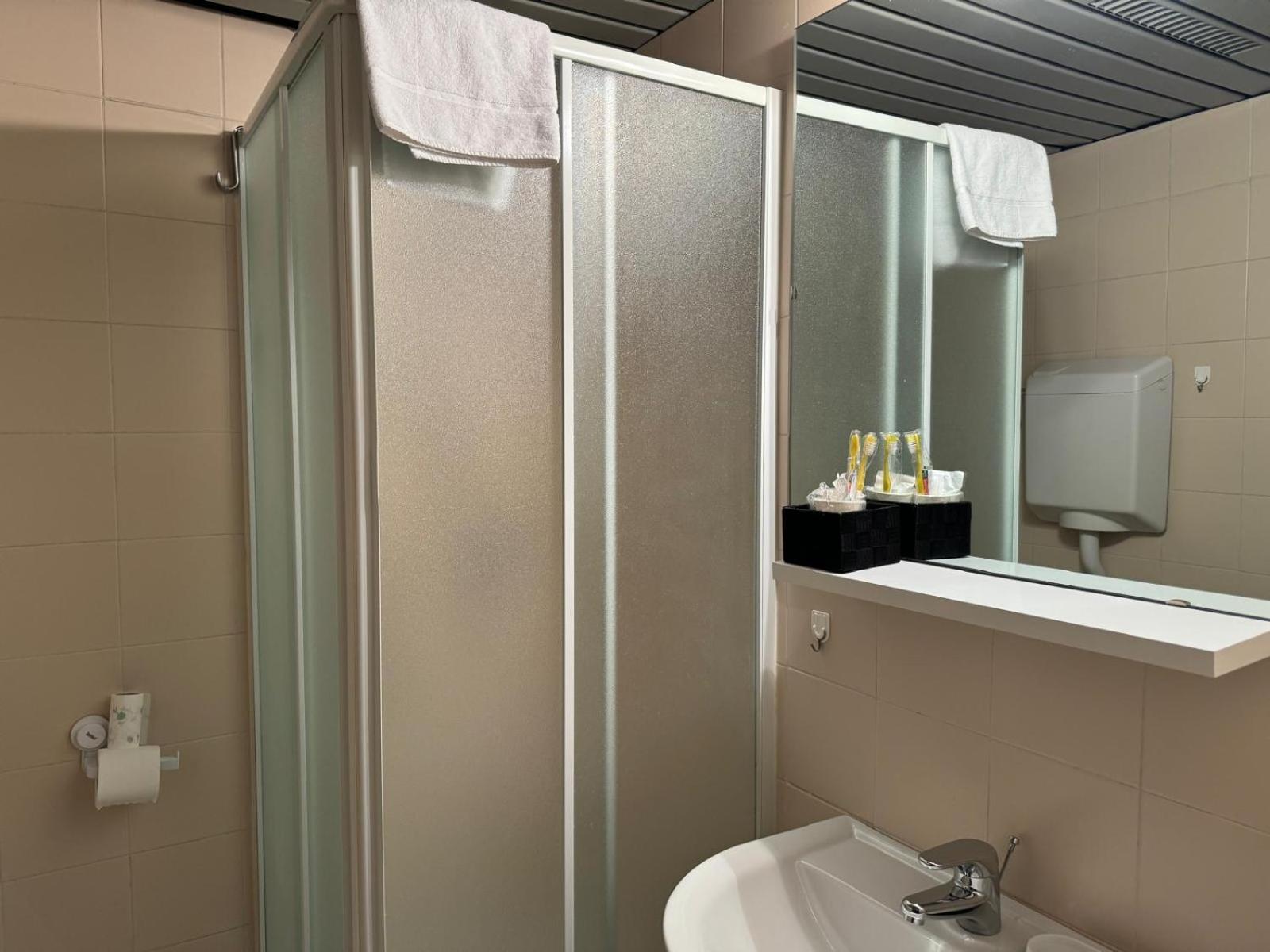 Houseberg Pignolo 8 Apartment Бергамо Екстериор снимка
